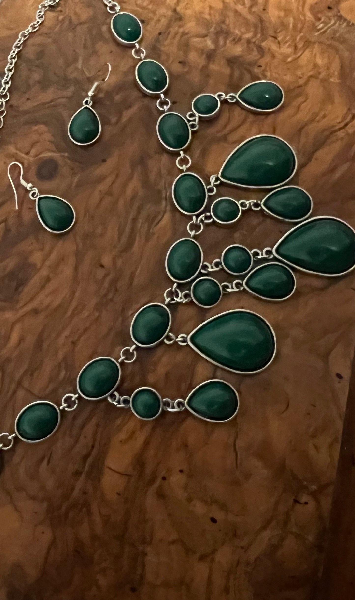 Green tear drop set